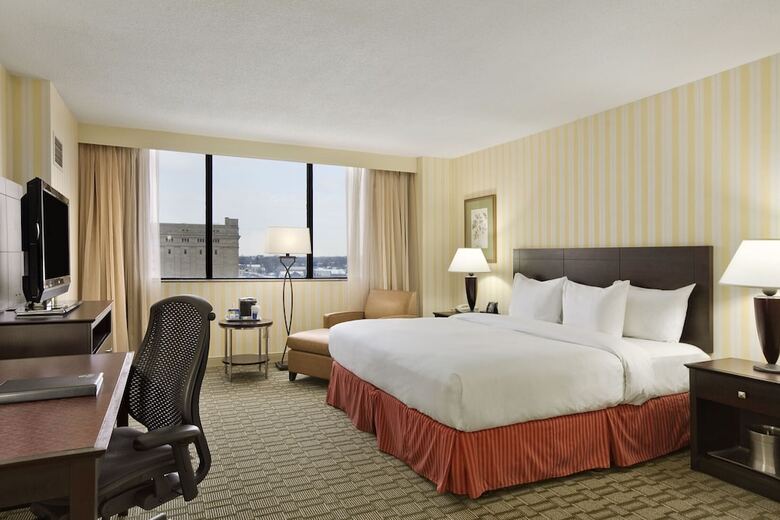 Hotel Hilton Fort Wayne At The Grand Wayne Convention Center