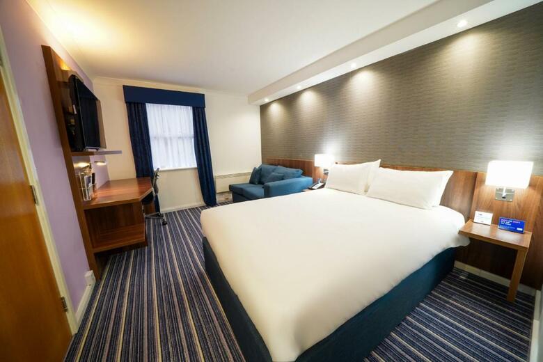 Hotel Holiday Inn Express Glenrothes