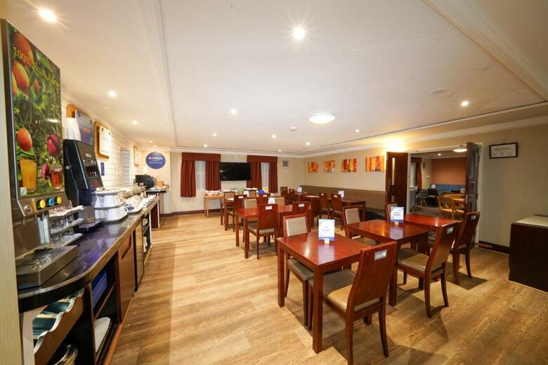 Hotel Holiday Inn Express Glenrothes
