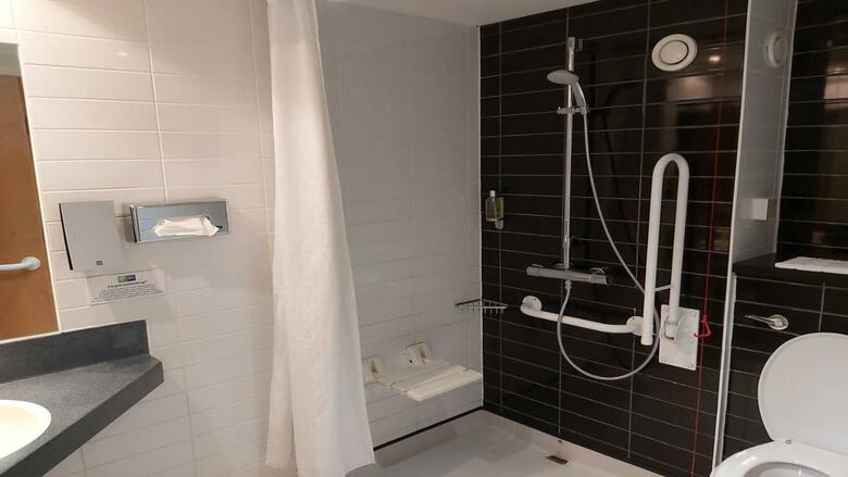 Hotel Holiday Inn Express Glenrothes