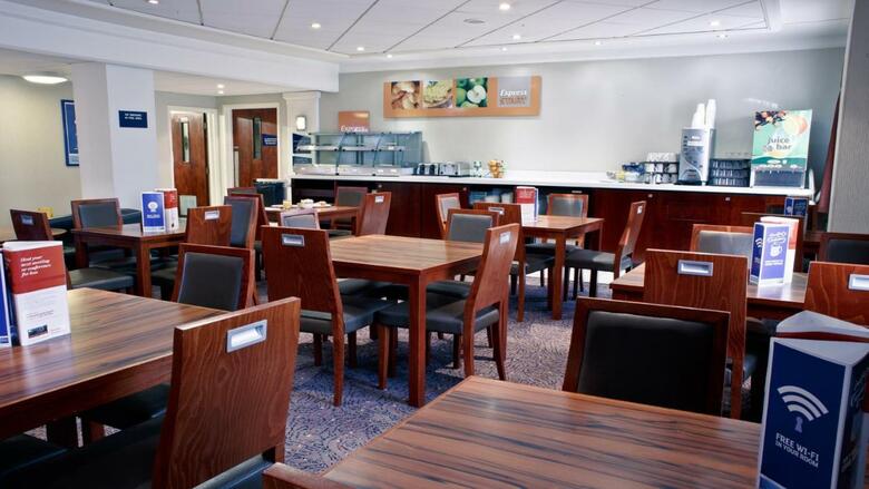 Hotel Holiday Inn Express Glenrothes