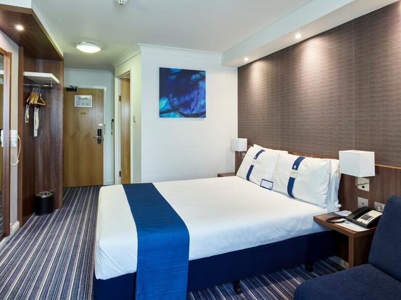 Hotel Holiday Inn Express Glenrothes