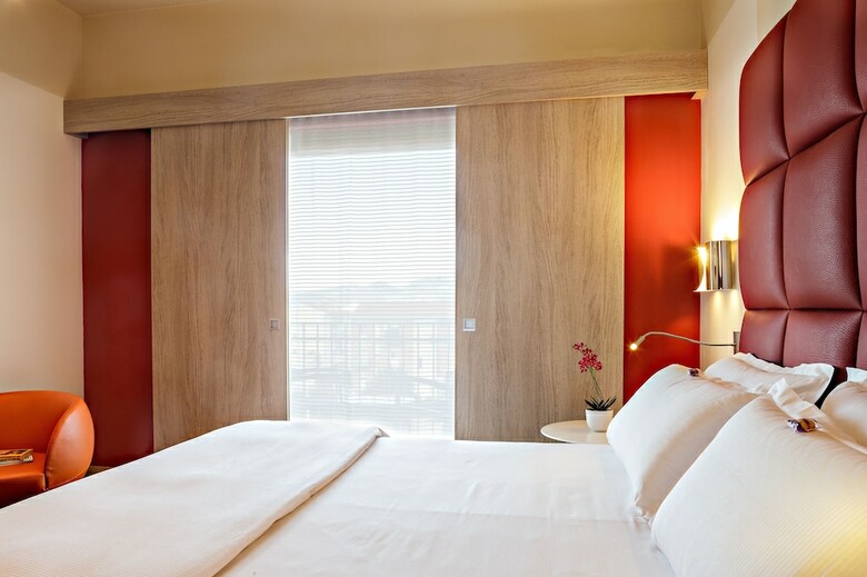 Jazz Hotel