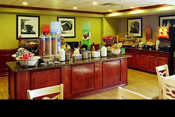 Hotel Hampton Inn Suites Greenville