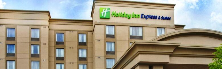 Holiday Inn Express Hotel & Suites Newmarket