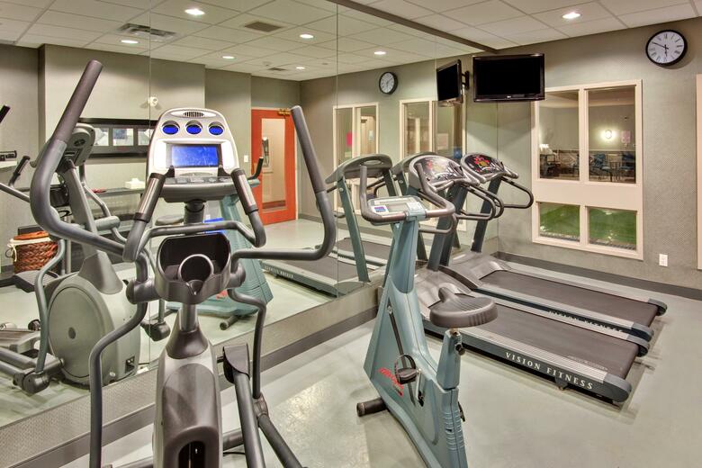 Holiday Inn Express Hotel & Suites Newmarket