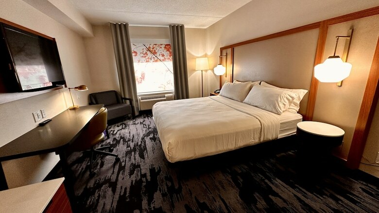 Holiday Inn Express Hotel & Suites Newmarket