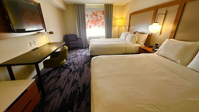 Holiday Inn Express Hotel & Suites Newmarket
