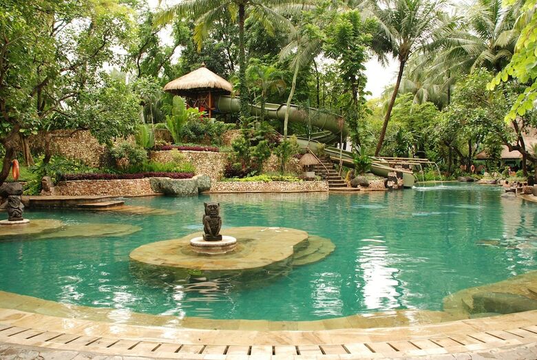 Hotel Aryaduta Lippo Village