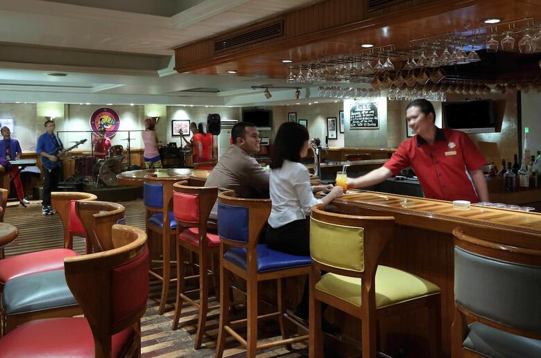 Hotel Aryaduta Lippo Village