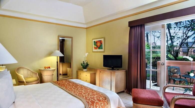 Hotel Aryaduta Lippo Village