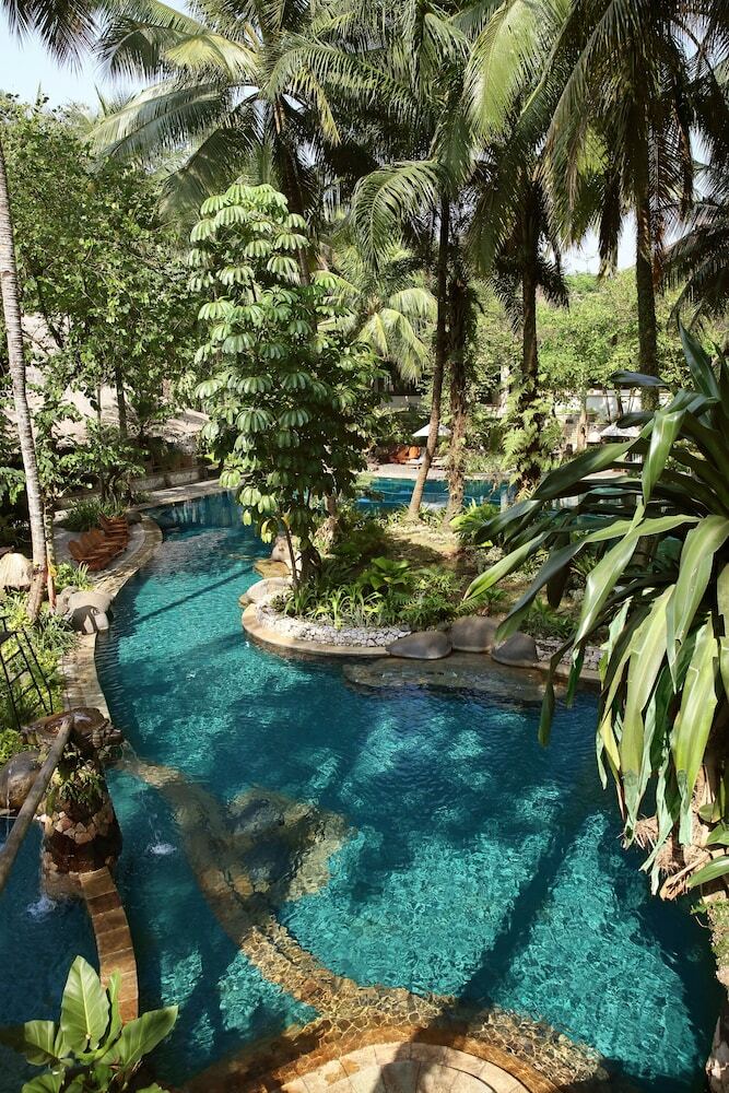 Hotel Aryaduta Lippo Village