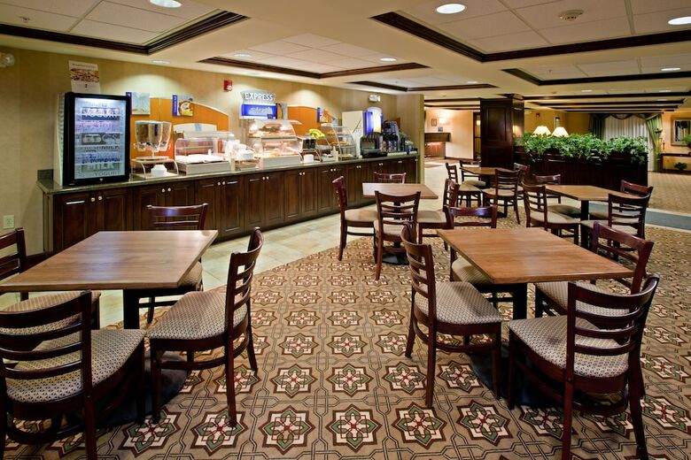 Hotel Holiday Inn Express Lebanon
