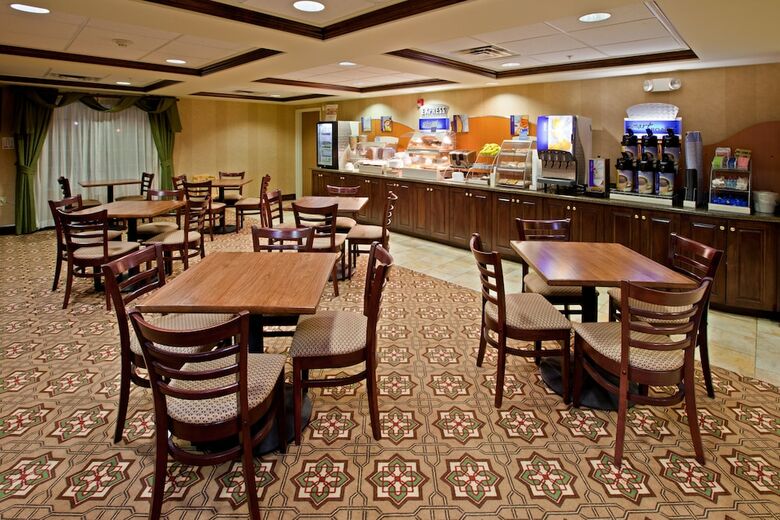 Hotel Holiday Inn Express Lebanon