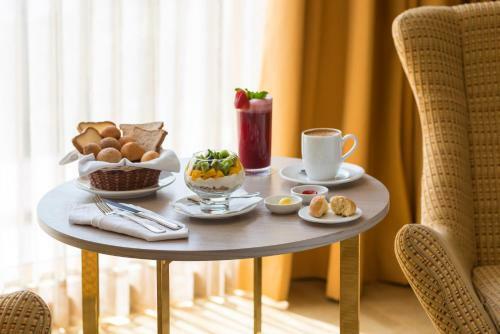 Hotel El Dorado Bogot�