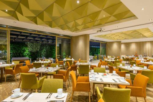 Hotel El Dorado Bogot�