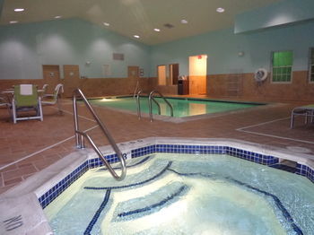 Holiday Inn Express Hotel & Suites Roseville