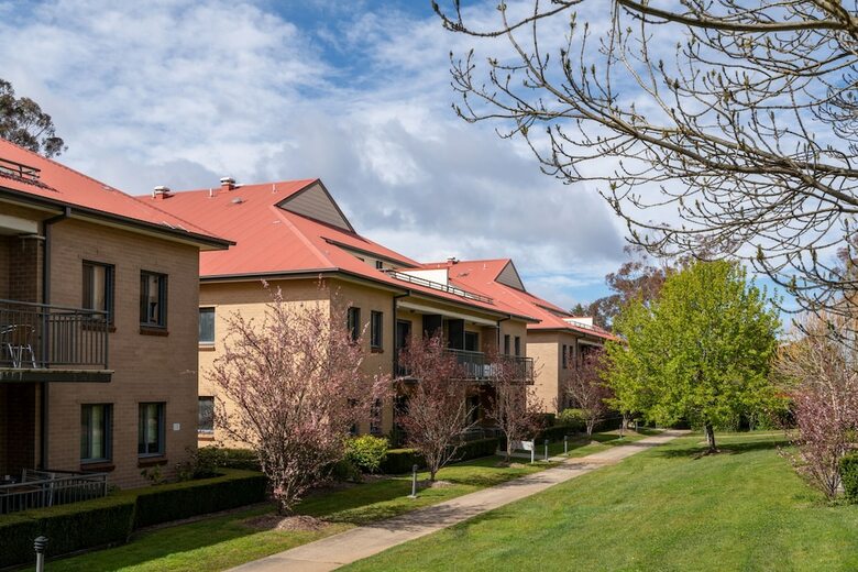 Hotel Leisure Inn Spires