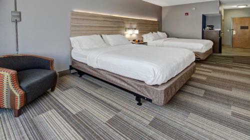 Holiday Inn Express Hotel & Suites London