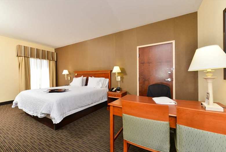 Hotel Hampton Inn Linden Nj