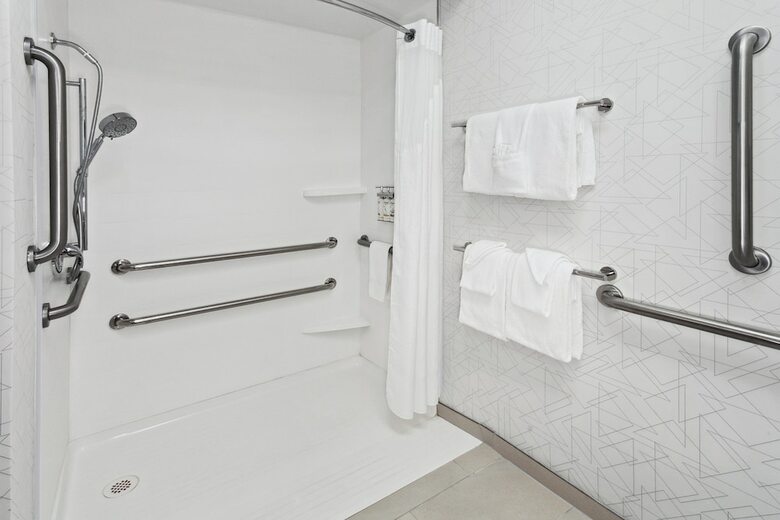Hotel Hampton Inn Fremont