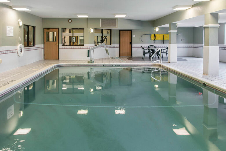 Hotel Hampton Inn Fremont