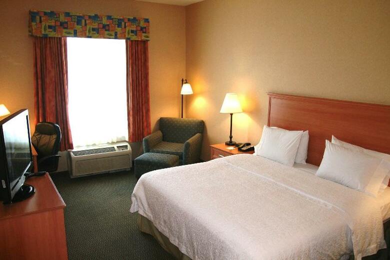 Hotel Hampton Inn Suites Lathrop, California