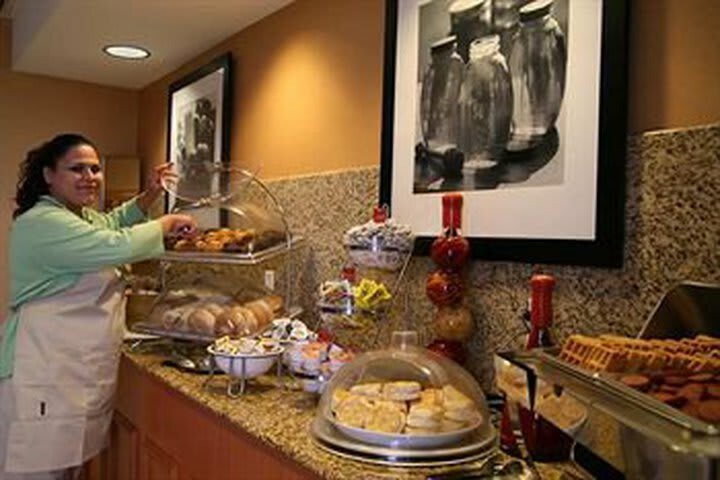 Hotel Hampton Inn Suites Lathrop, California