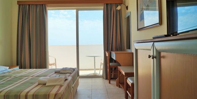 Kris Mari Hotel