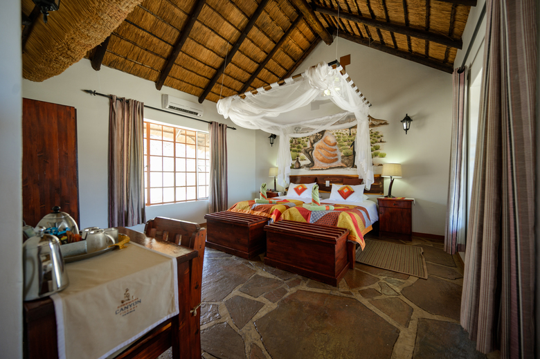 Hotel Canon Village