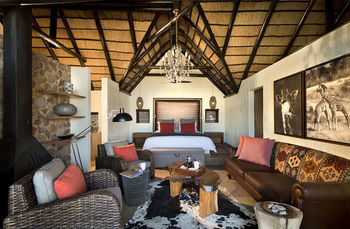 Hotel Tshukudu Bush Lodge