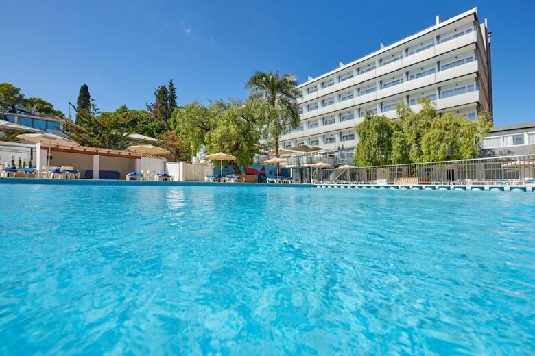Hotel Joan Mir� Museum