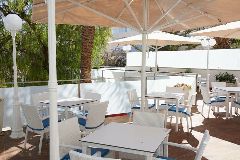 Hotel Joan Mir� Museum