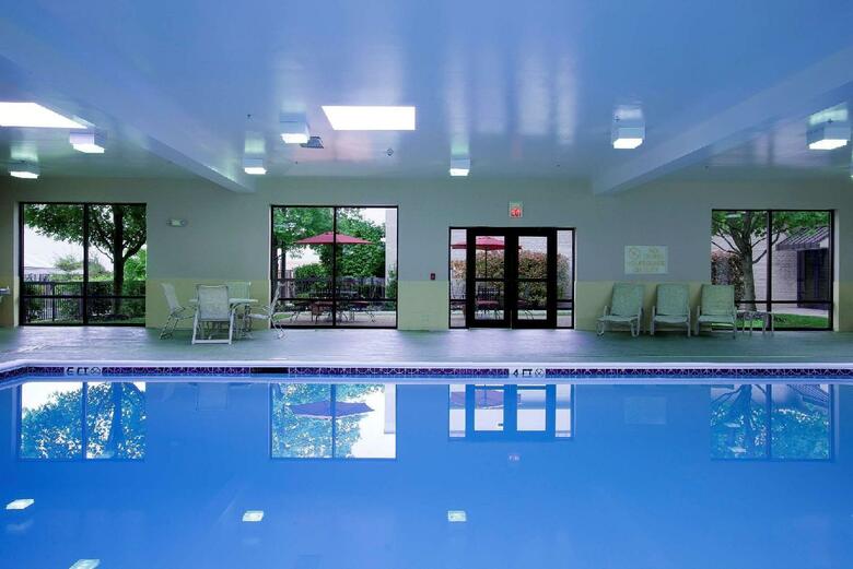 Hotel Hampton Inn Woodbridge