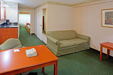 Hotel Holiday Inn Express Woodbridge