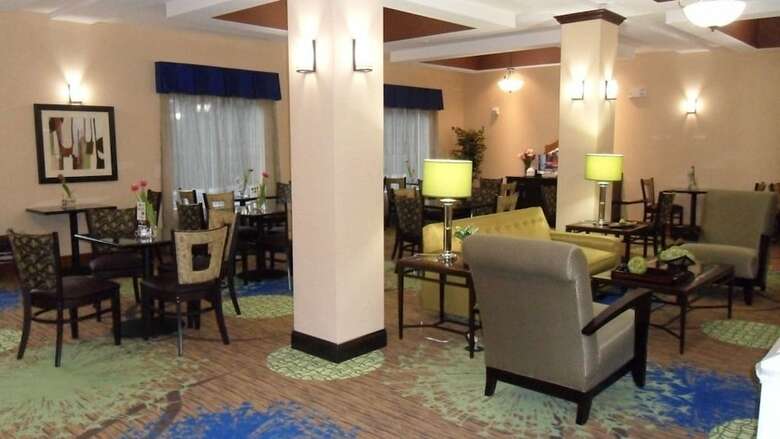 Hotel Holiday Inn Express Columbia