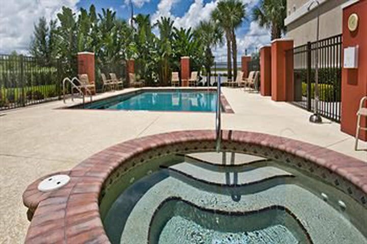 Holiday Inn Express Hotel & Suites Lake Placid