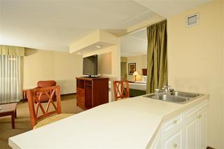 Best Western Plus Laporte Hote