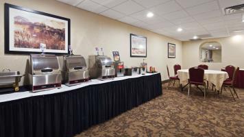 Best Western Plus Laporte Hote