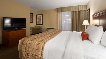 Best Western Plus Laporte Hote