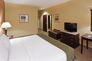 Holiday Inn Express Hotel & Suites Lebanon