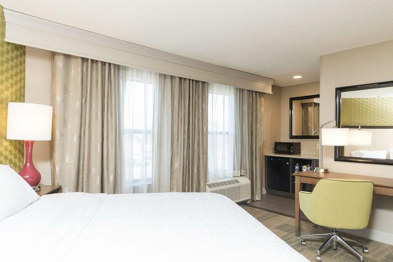 Hotel Hampton Inn Mt Pleasant Mi