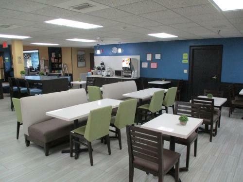 Hotel Holiday Inn Express Warrensburg