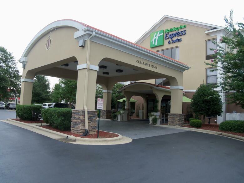 Holiday Inn Express Hotel & Suites Sanford