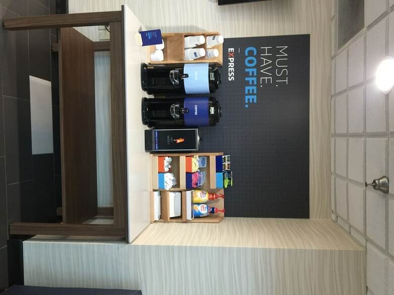 Holiday Inn Express Hotel & Suites Sanford