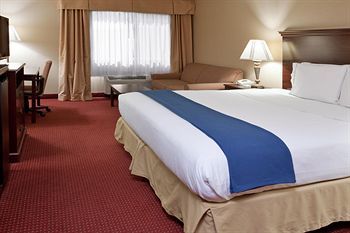 Hotel Holiday Inn Express Mt. Vernon