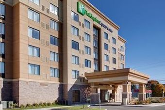 Holiday Inn Express Hotel & Suites Nepean East