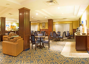 Holiday Inn Express Hotel & Suites Edson