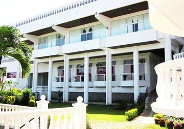 Estancia Resort Hotel