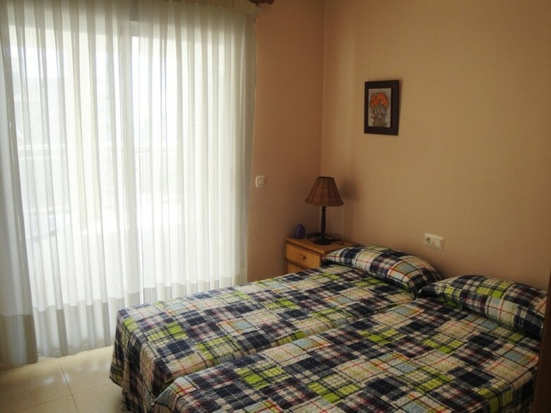 Apartamentos Argenta- Caleta 3000